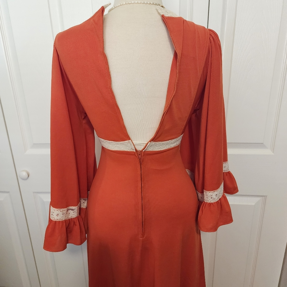 Vintage Rust & Cream Empire Wasit Prairie Lace Ruffle Bell Sleeved Dress - Picture 4 of 16